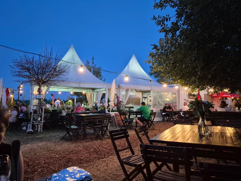Reb Lounge - Heuriger, Buschenschank