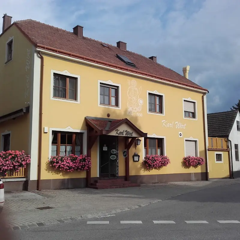 Karl Wirt Gasthaus - Adolf und Anna Karl