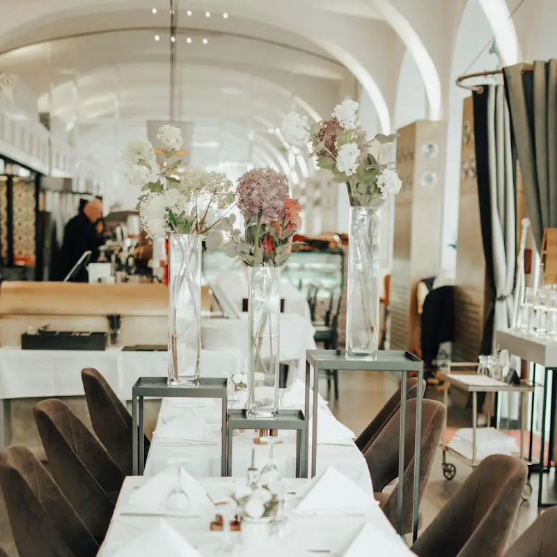 The Kent - Restaurant Mezze Bar