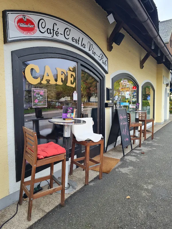 Cafe C'est la Vie