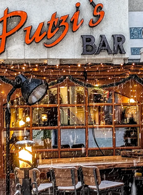 Putzi's Cafe