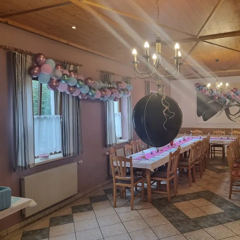 Gasthaus zur Dorfwirtin in Altendorf