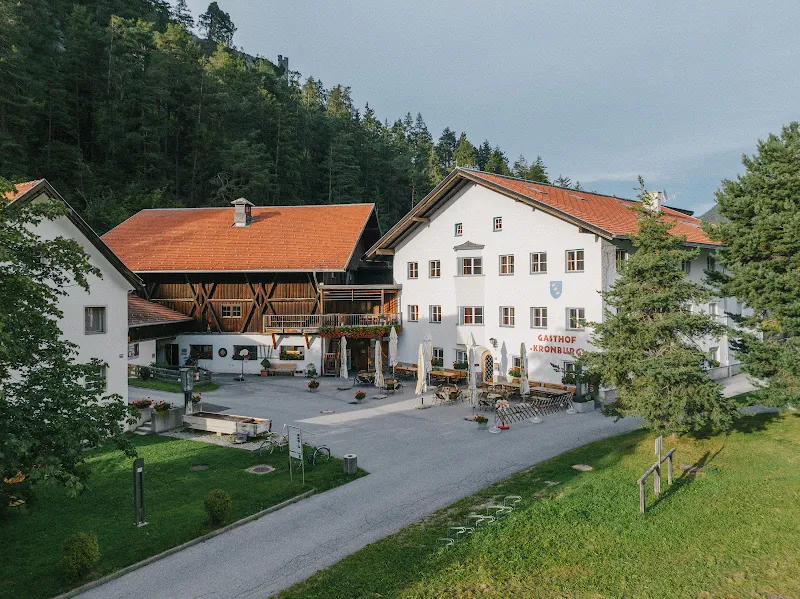 Klostergut Kronburg