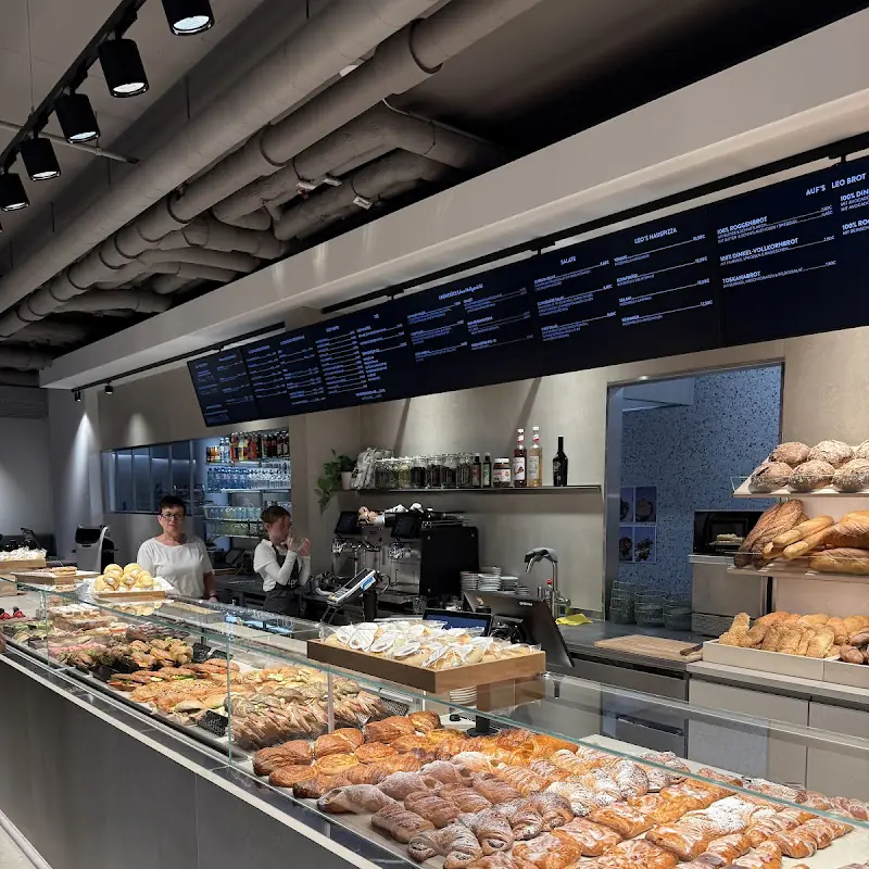 Leo BERRESGASSE (Bäckerei, Coffeeshop, Confiserie, Eis, Snacks & Speisen)