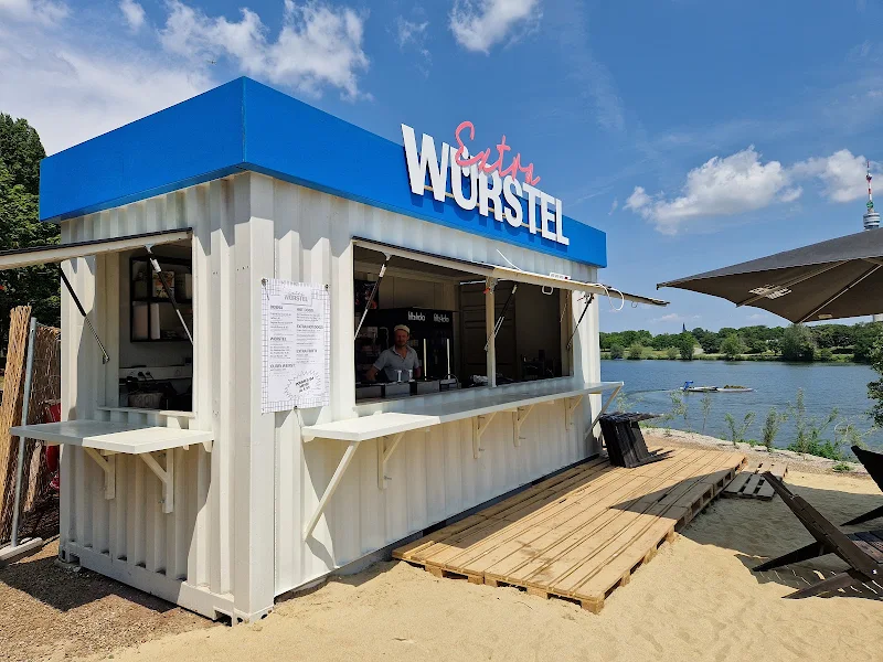 Extra Würstelstrand
