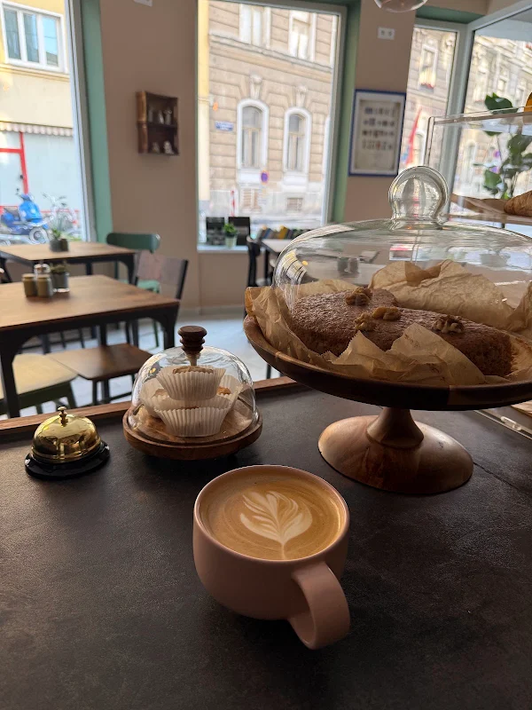 Café NOVEMBER