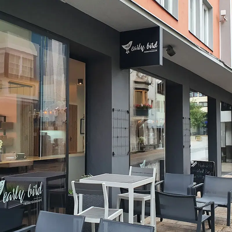 early bird FRÜHSTÜCKSCAFÉ