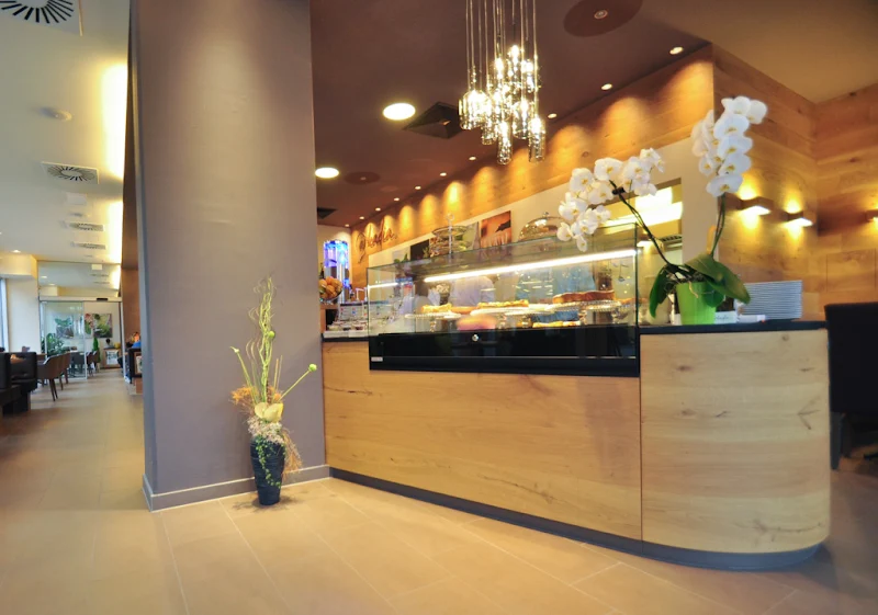 Cafe Arkadia
