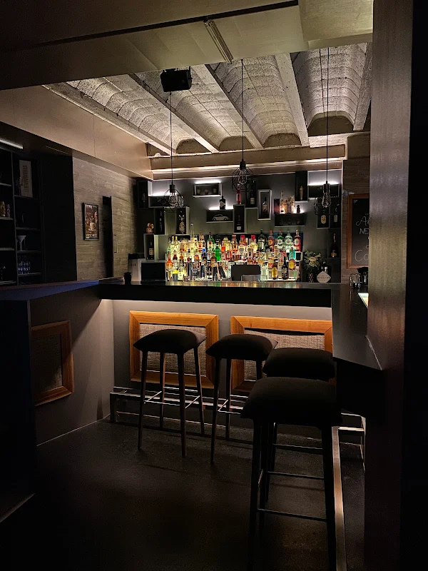 Memories - Café & Bar