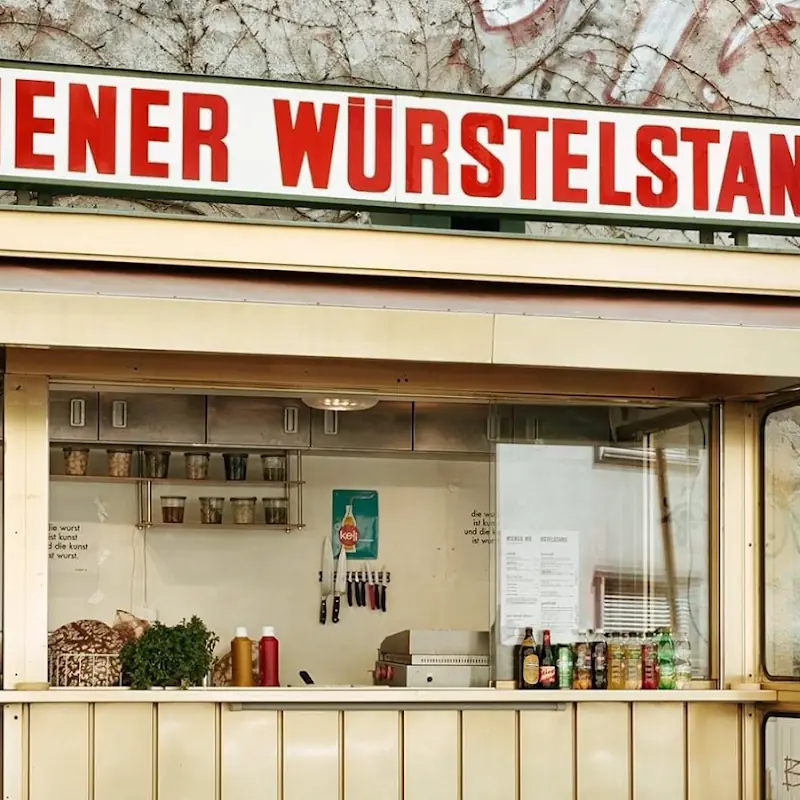 Wiener Würstelstand