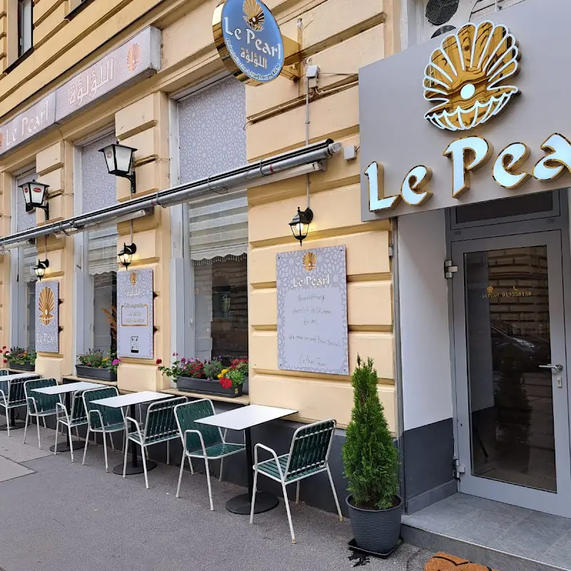 Le Pearl Restaurant