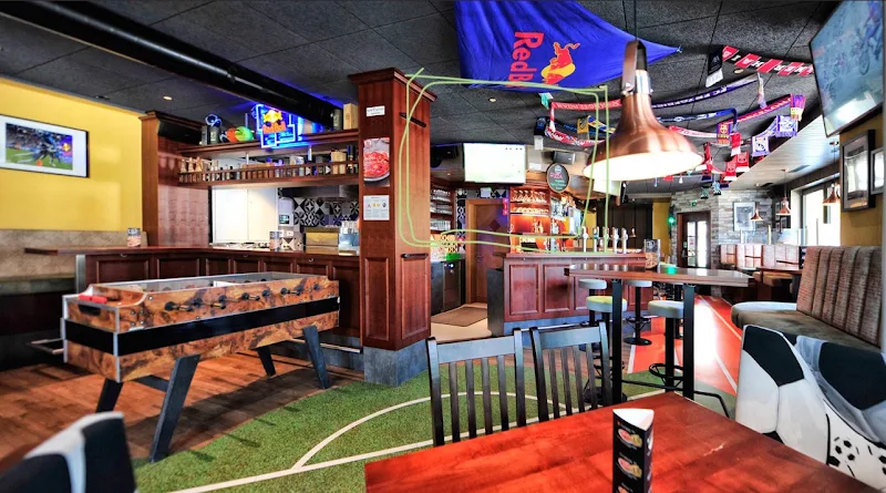Live Sportsbar Fiss die Bar wenn´s um Sport geht !!