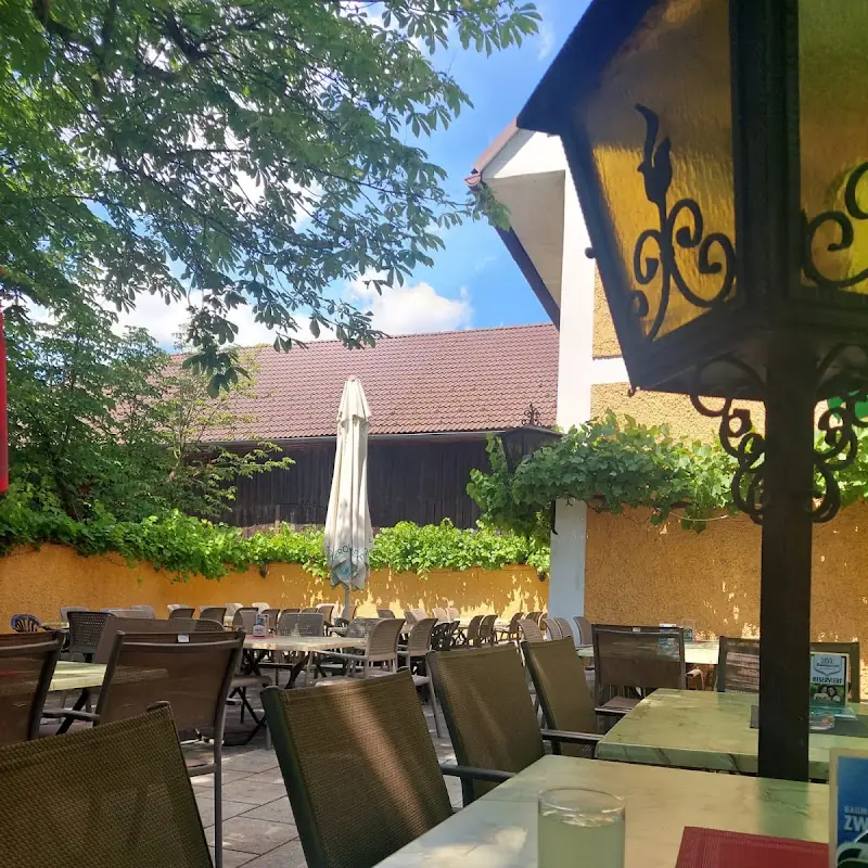 Gasthaus Wirt in Straß
