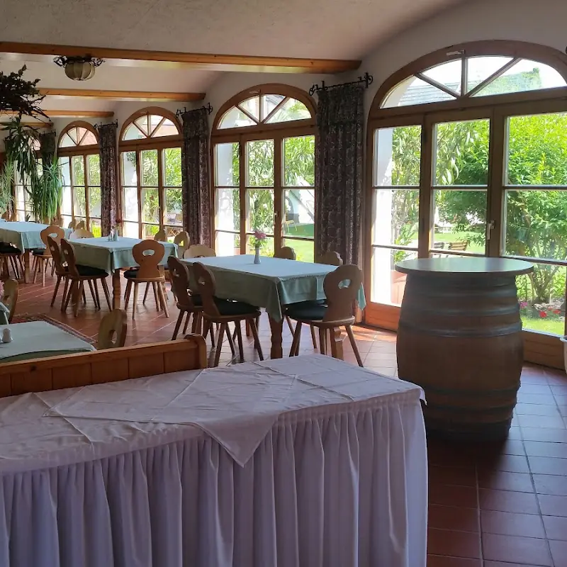 Weingut Rosenhof- Restaurant Hotel