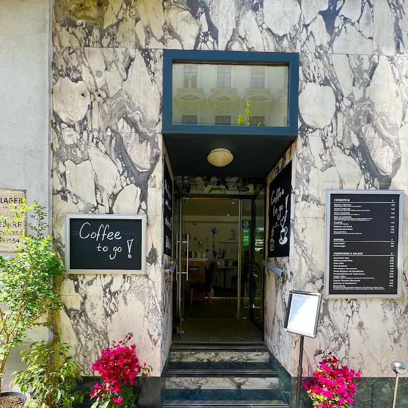 Kafe'de Bistro Restaurant & Café