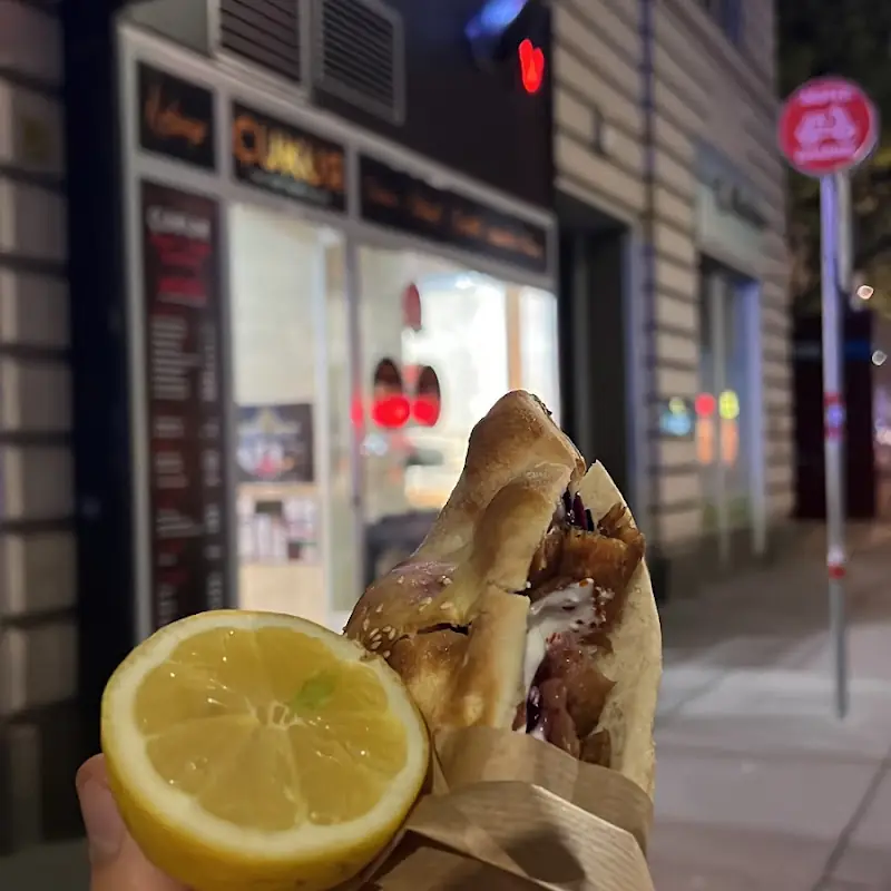 Çukur Döner