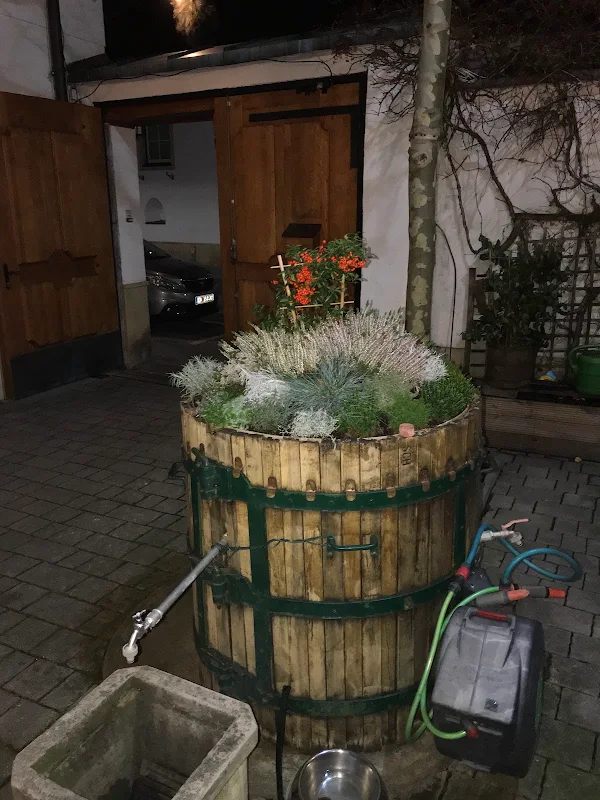 Heuriger Schmaderer