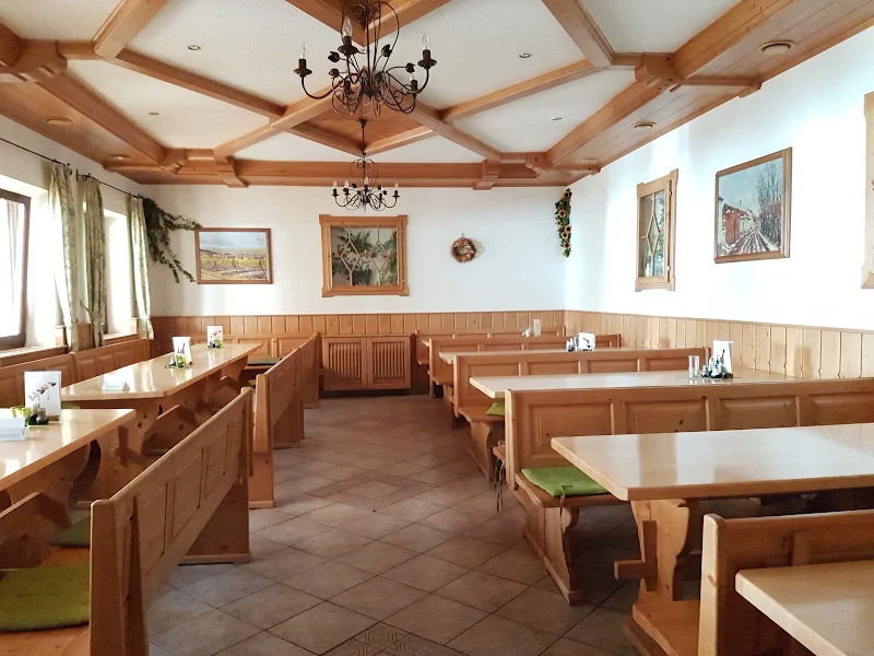 Andreas Ott - Weingut und Buschenschank in Hagenbrunn.