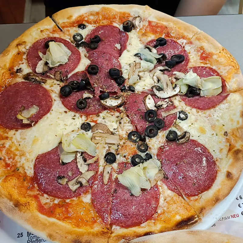 Stern Pizza Kebap