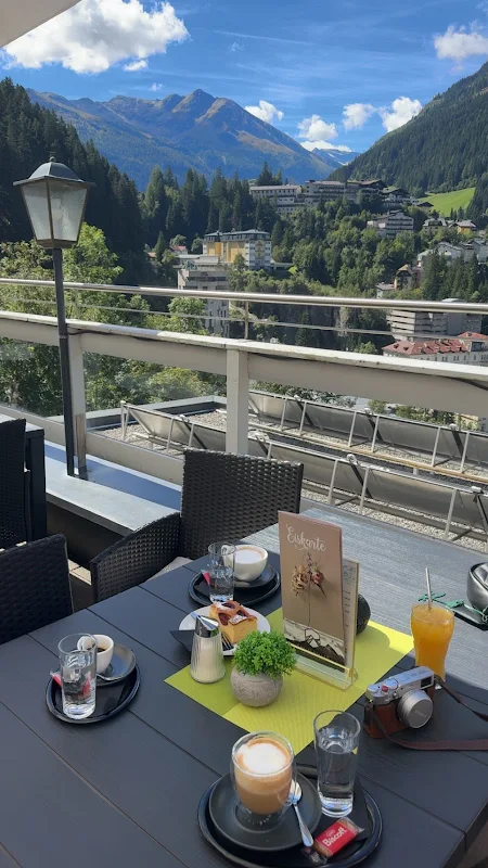 Panorama Cafe Schiller