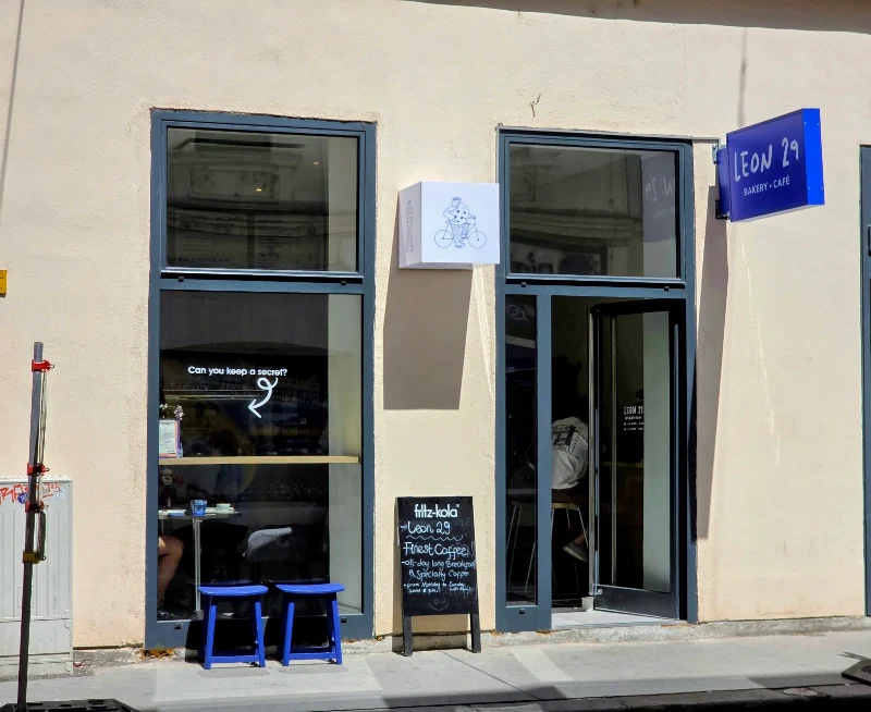 Leon 29 Coffee & Bakery