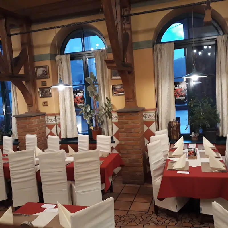 Tartuffel Bar & Restaurant