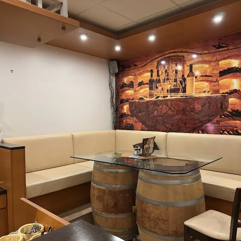 Cafe Pizzeria Miro