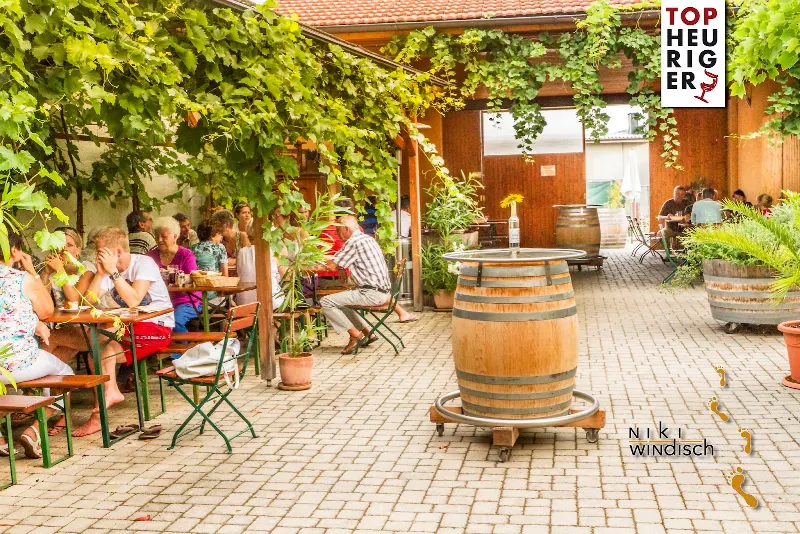 Weingut & Heuriger NIKI WINDISCH