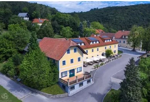 Gasthaus Kari