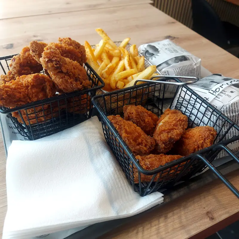 Red Chicken Burger