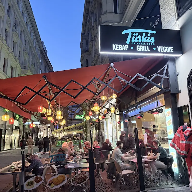 Türkis Express Vienna Center