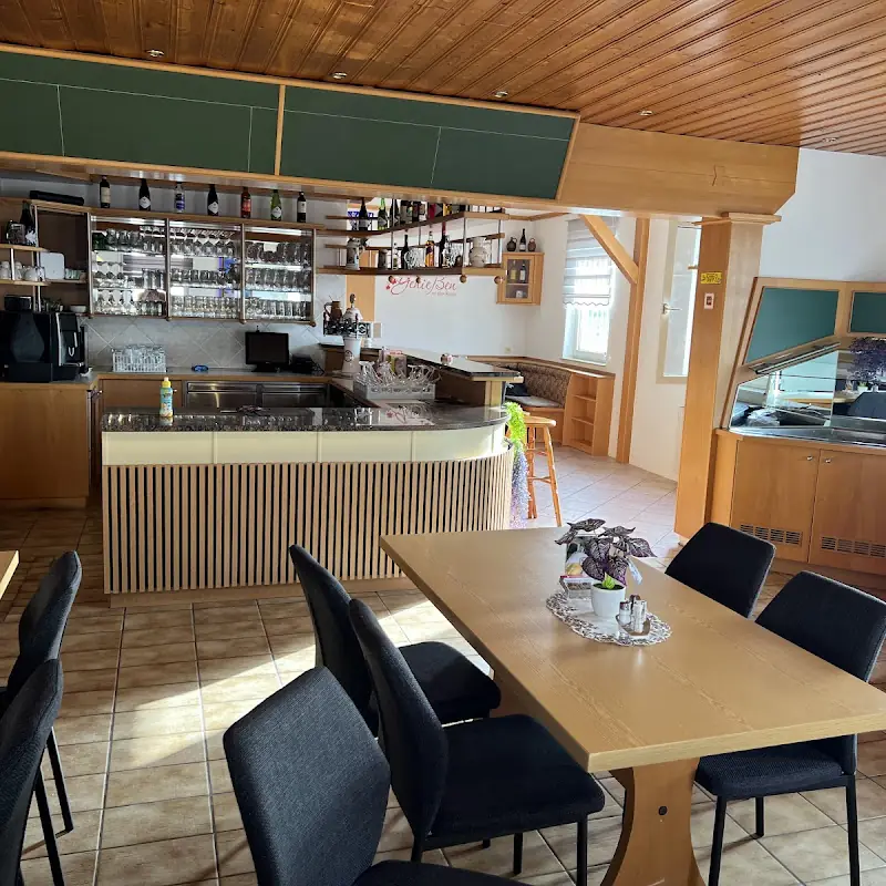 La Strada Restaurant
