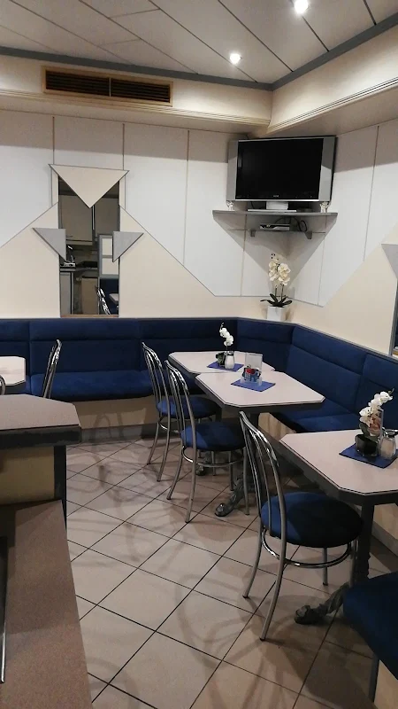 Cafe Central
