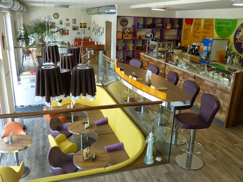 SANDBURG Eiscafe