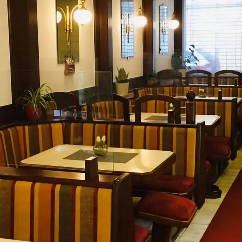 Cafe Reinhart