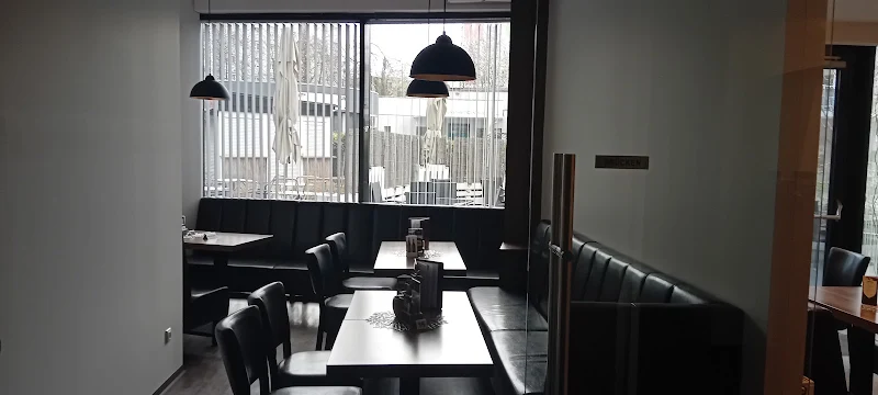 CAFE OKAY Auwiesen