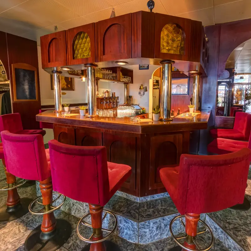 James Cook English Pub