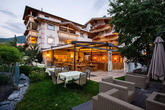 Hotel Enzian, Stubenböck GmbH