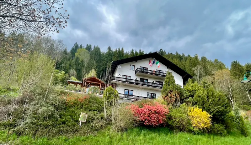 Pension / Alpenpension / Alpine Guesthouse