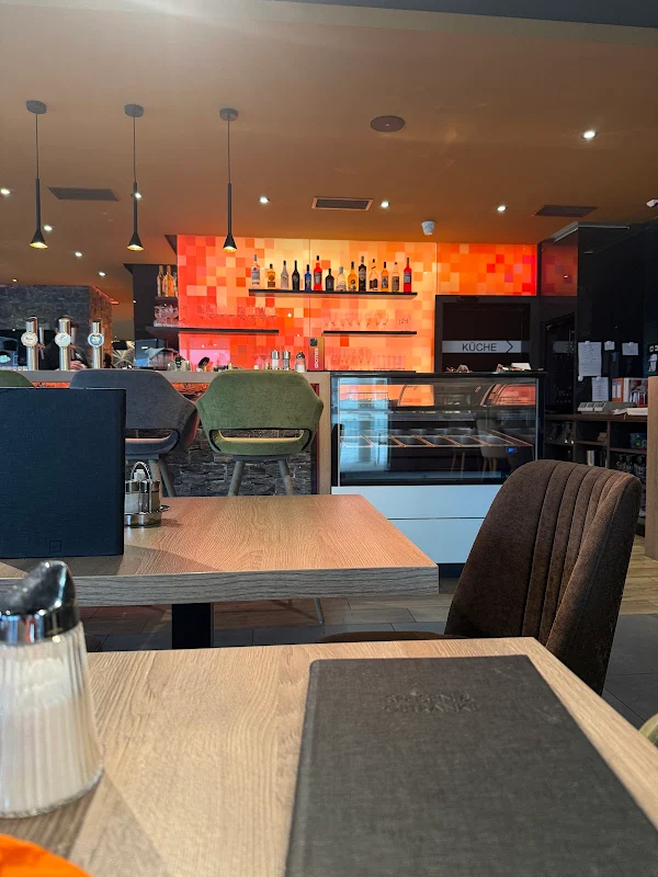 Cafe M&M