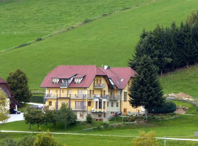 Wildwiesenhof