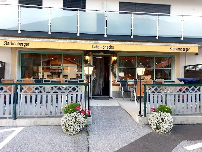 Charlys Pub
