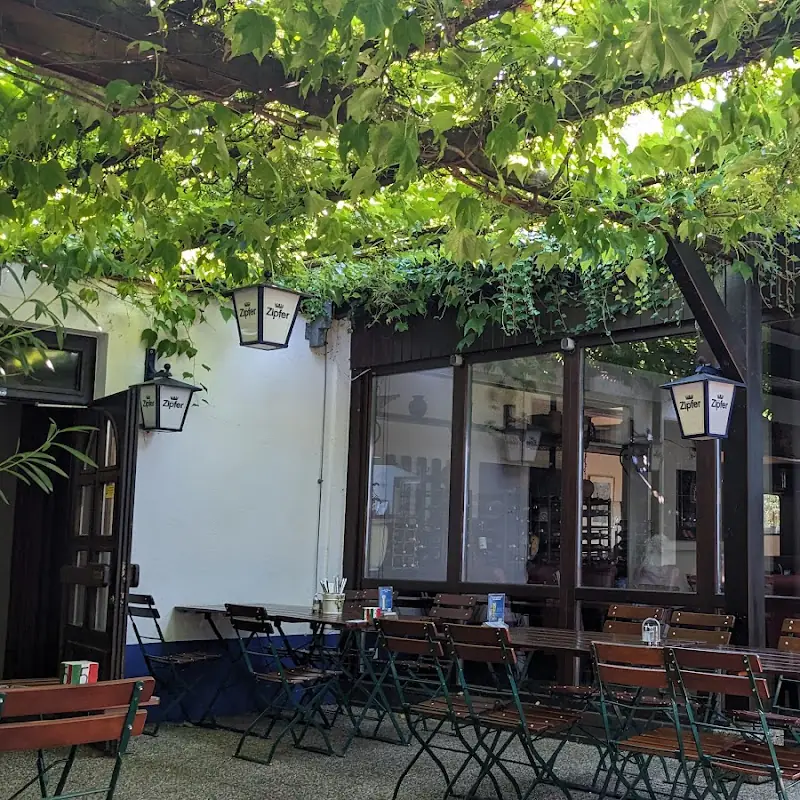 Pizzeria & Griechisches Restaurant - Manuels Taverne 1