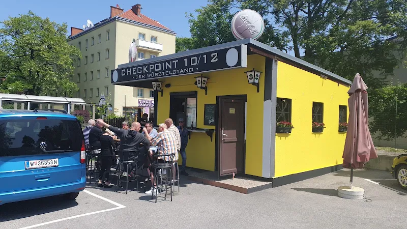Checkpoint 10/12 Der Würstelstand