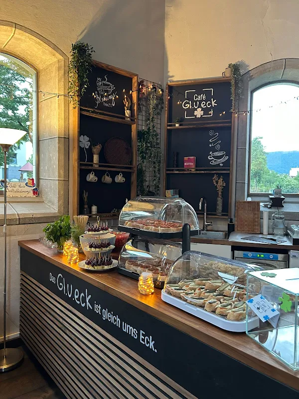 Café Gl.u.eck - Gleich ums Eck