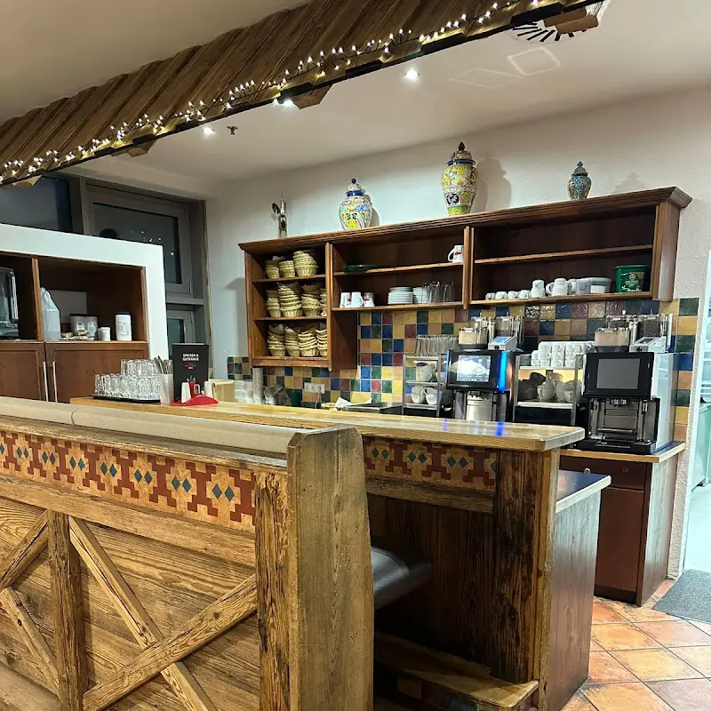 XXXLutz Restaurant Zams