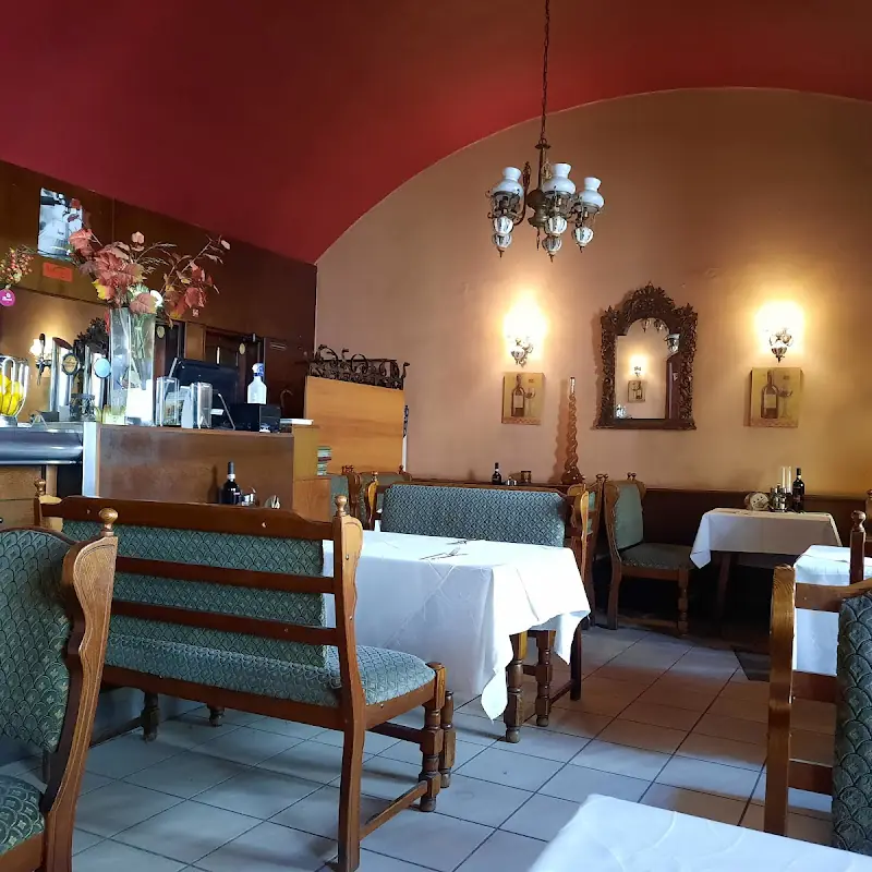 Pizzeria Valentino Restaurant