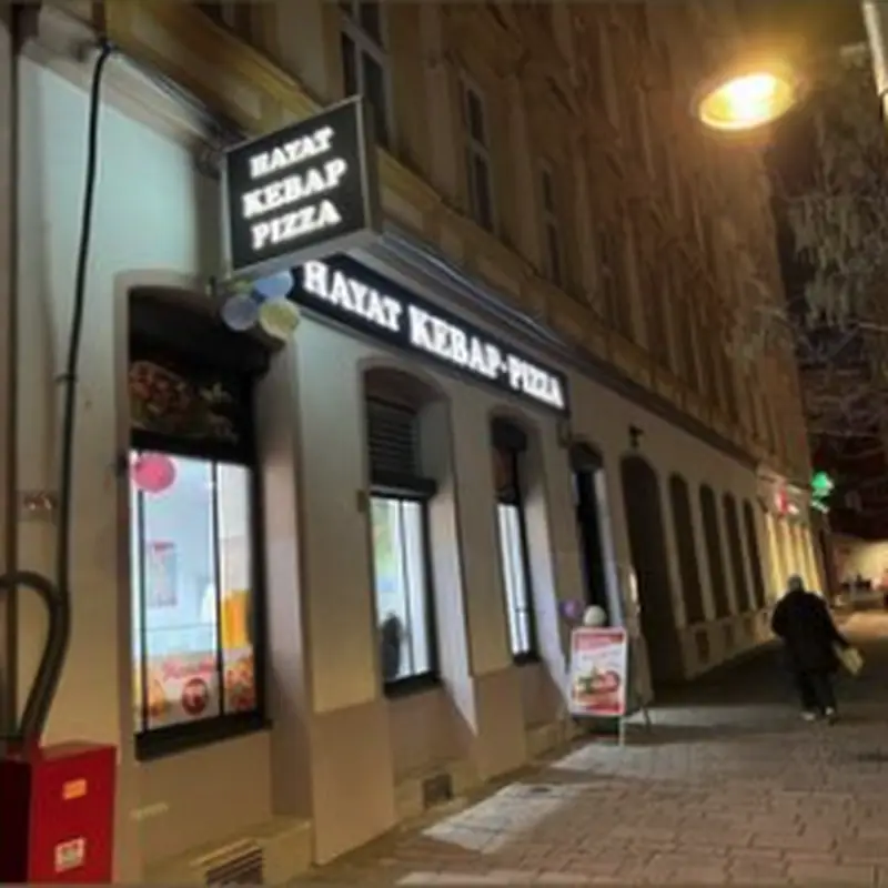 Hayat Kebap Pizza
