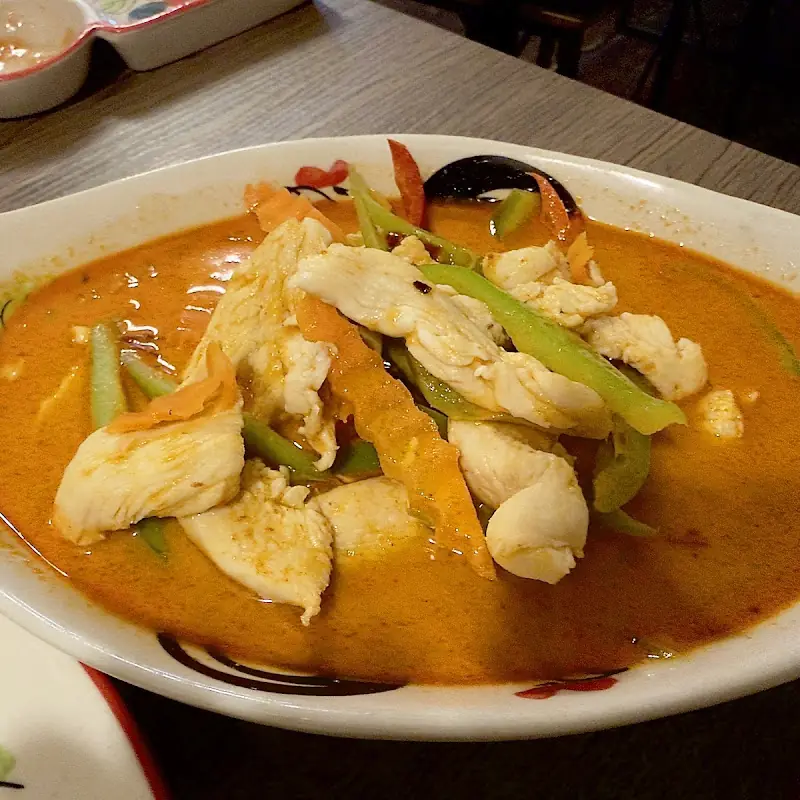 Spicy Elephant by Pawin