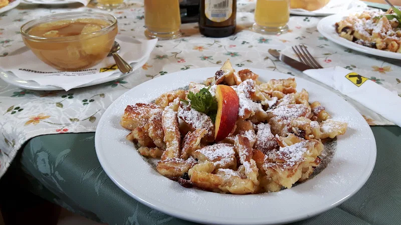 Gasthaus Zum Bergkreuz Fam Reichhart